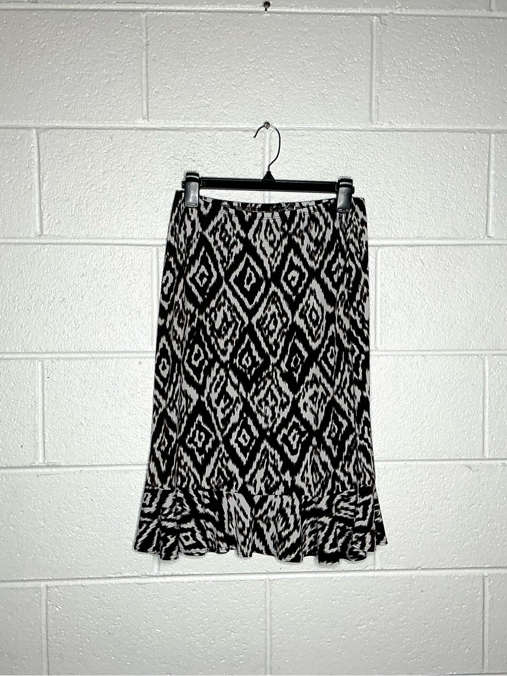 < Vintage KC Stevens Geometric Pattern Skirt Size Small >
